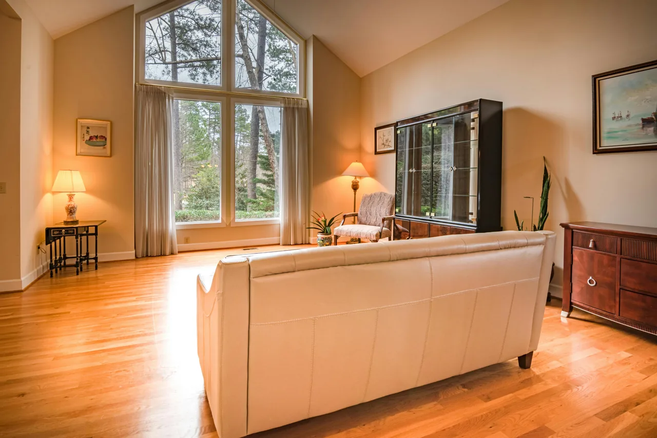 Best Waterproof Flooring for Florida Humidity: A Spec-by-Spec Guide