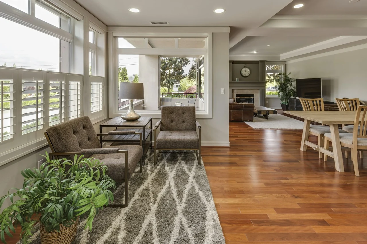 Lakewood Ranch Wide Plank